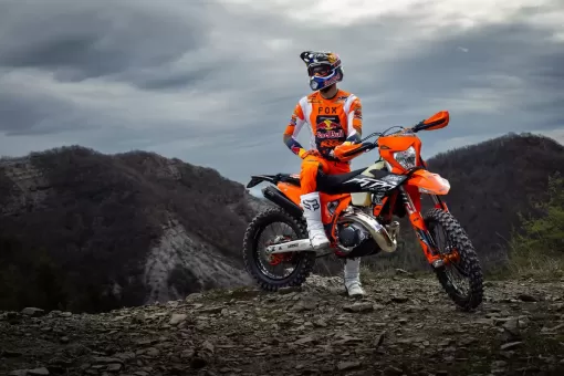 2025-ktm-300-exc-hardenduro-5.jpg